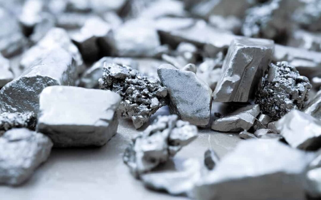 الروديوم: المعدن الخفي الذي يمنح الذهب الأبيض بريقه الأنيق